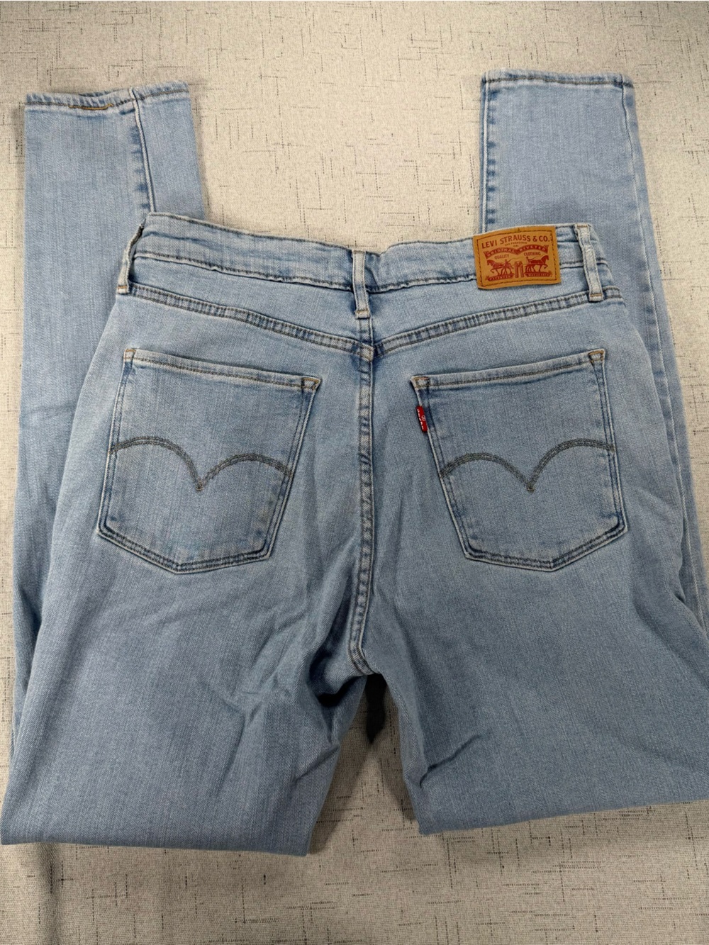 Levi's Women's Light Wash Blue Jeans